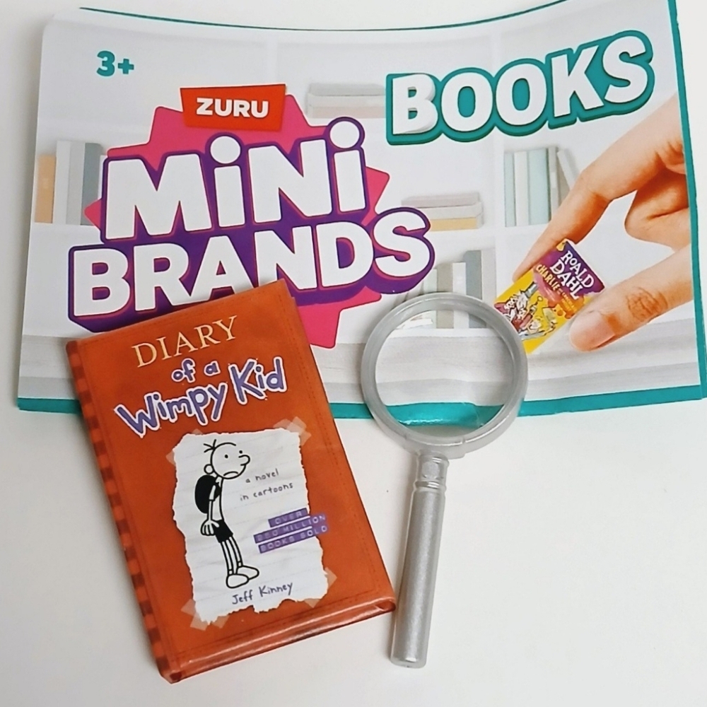 Zuru Mini Brands Books Series 1 Diary of a Wimpy Kid